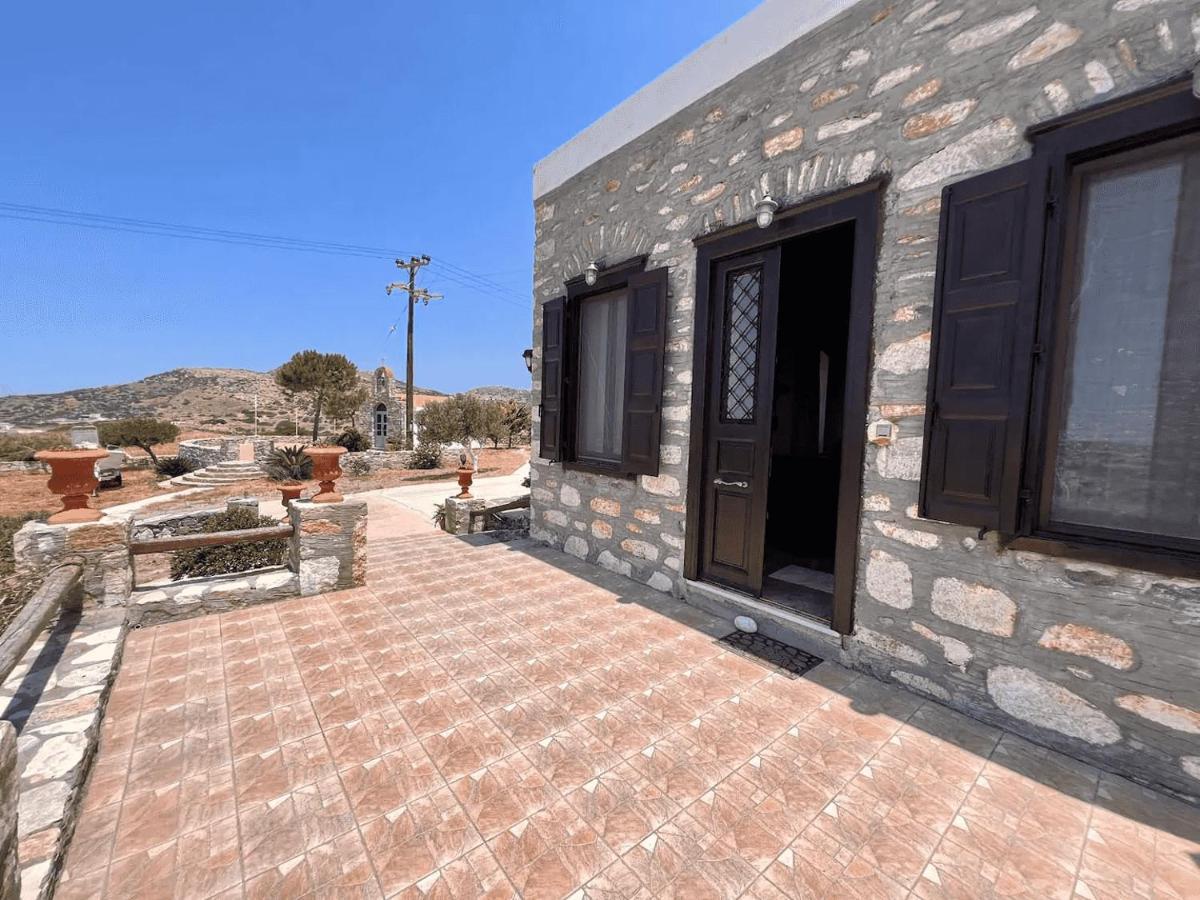 Πέτρινο Εξοχικό Σπίτι Στη Σύρο Agros  Kültér fotó